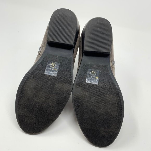 Soda Gray Faux Suede Side zip Bootie Size 7.5 - Picture 8 of 8